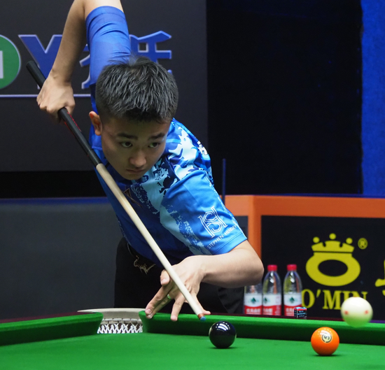 变得更加具 变得更加具